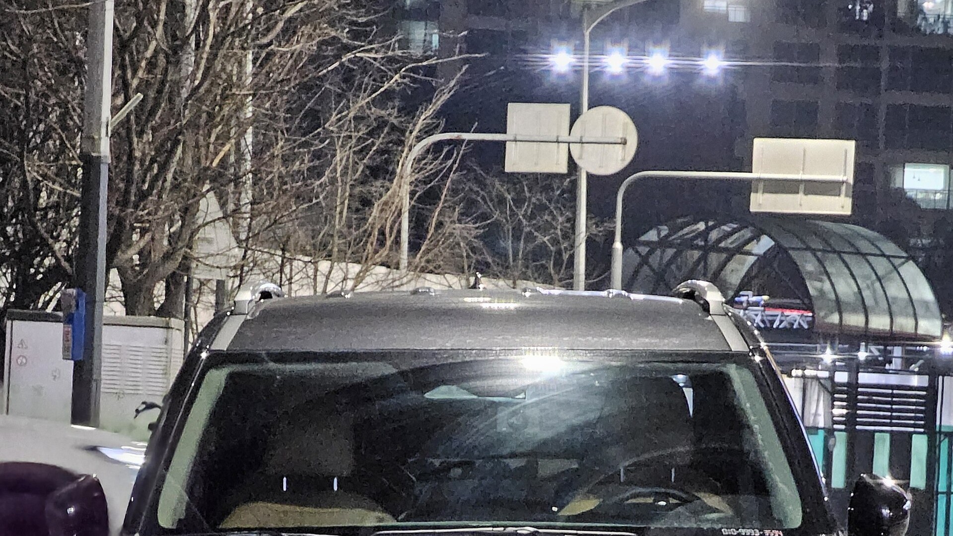 국내에서 운용 중인 경찰용 기아 카니발 미니밴